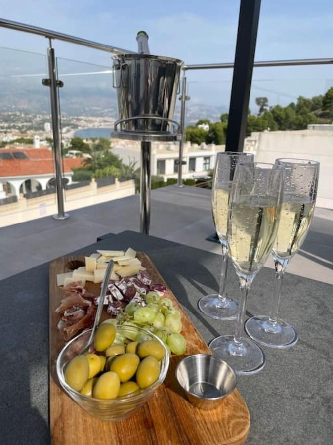 הוילה אלביר Magnificent View And Pool מראה חיצוני תמונה