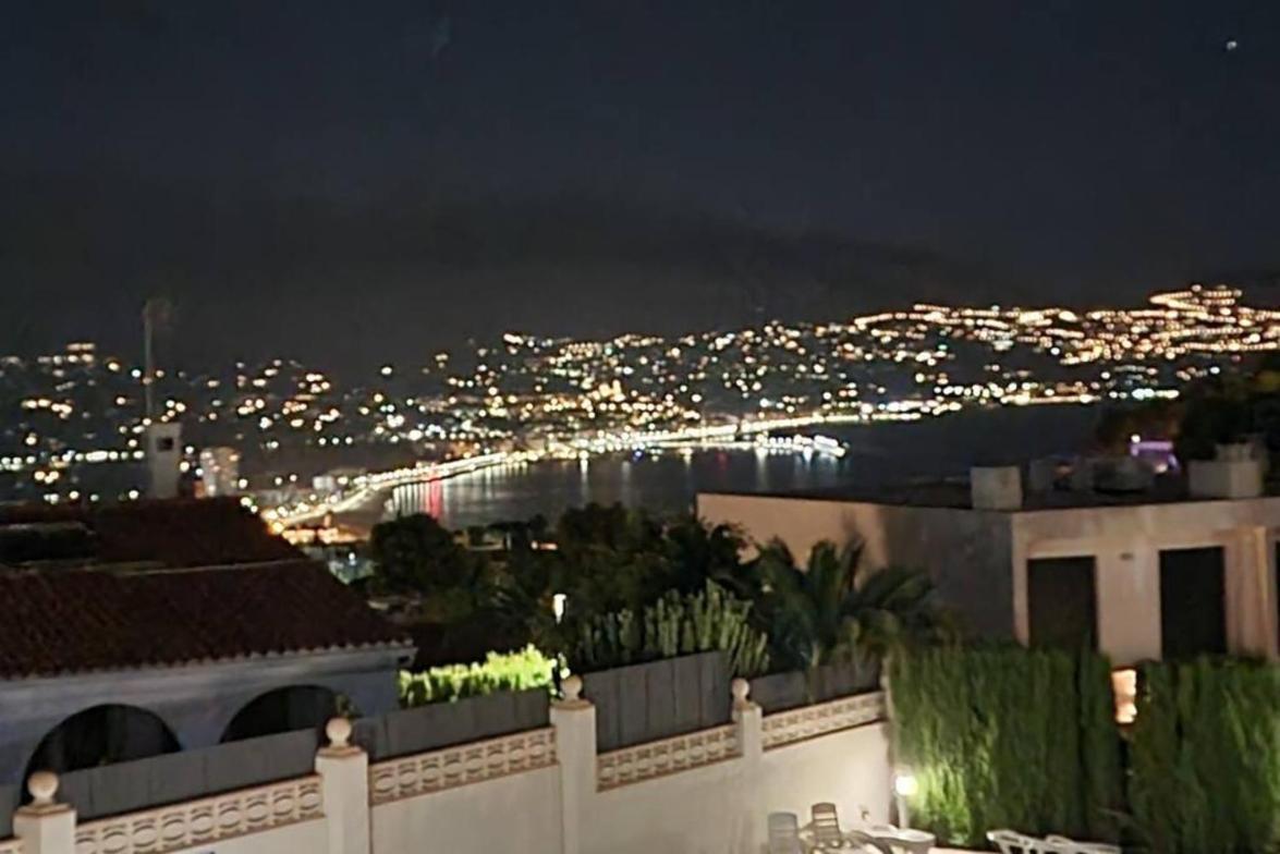 הוילה אלביר Magnificent View And Pool מראה חיצוני תמונה