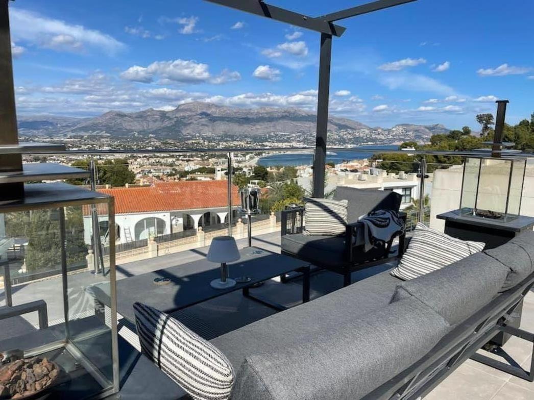 הוילה אלביר Magnificent View And Pool מראה חיצוני תמונה